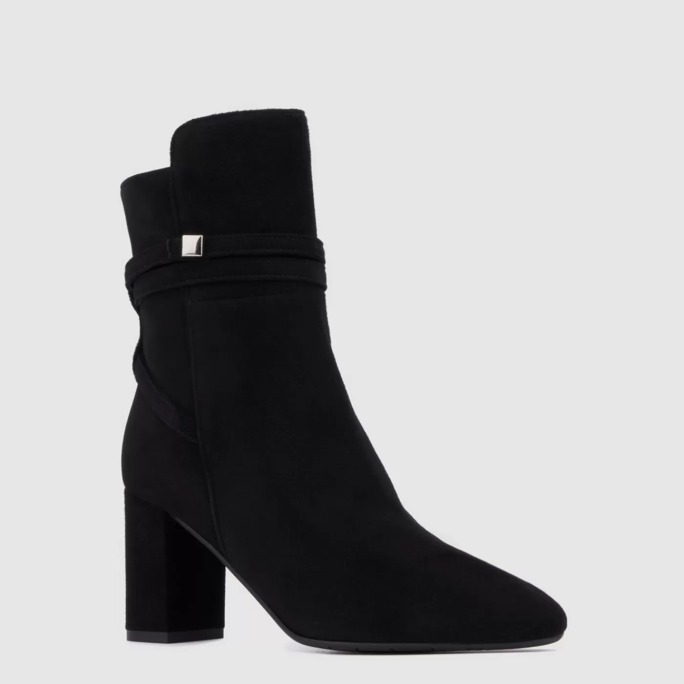 Linna | Aquatalia Store